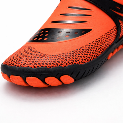 Chaussures_aquatique_orange_scratch_profil_macro_zoom