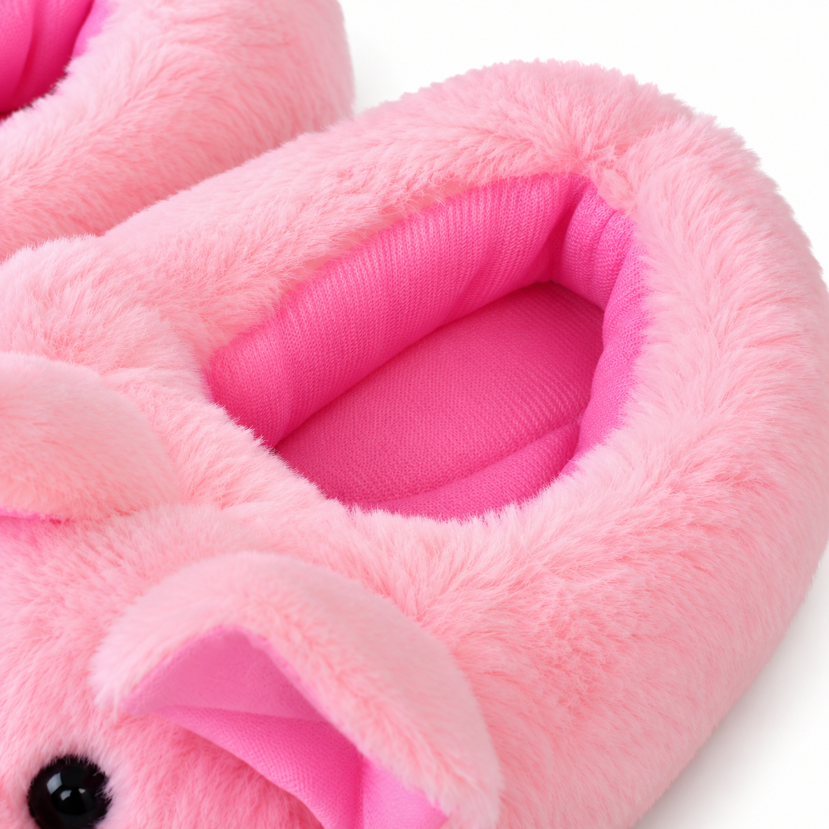 Gros_plan_sur_pantoufles_cochon_roses